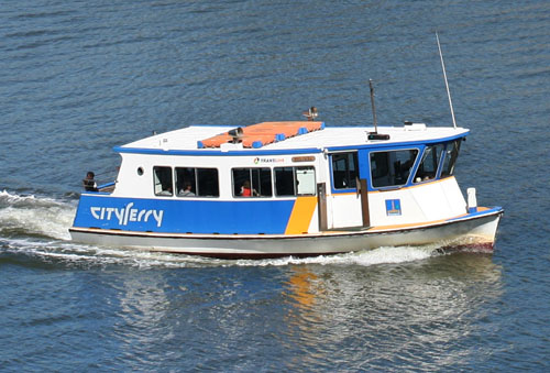 brisbane-river-city-ferry
